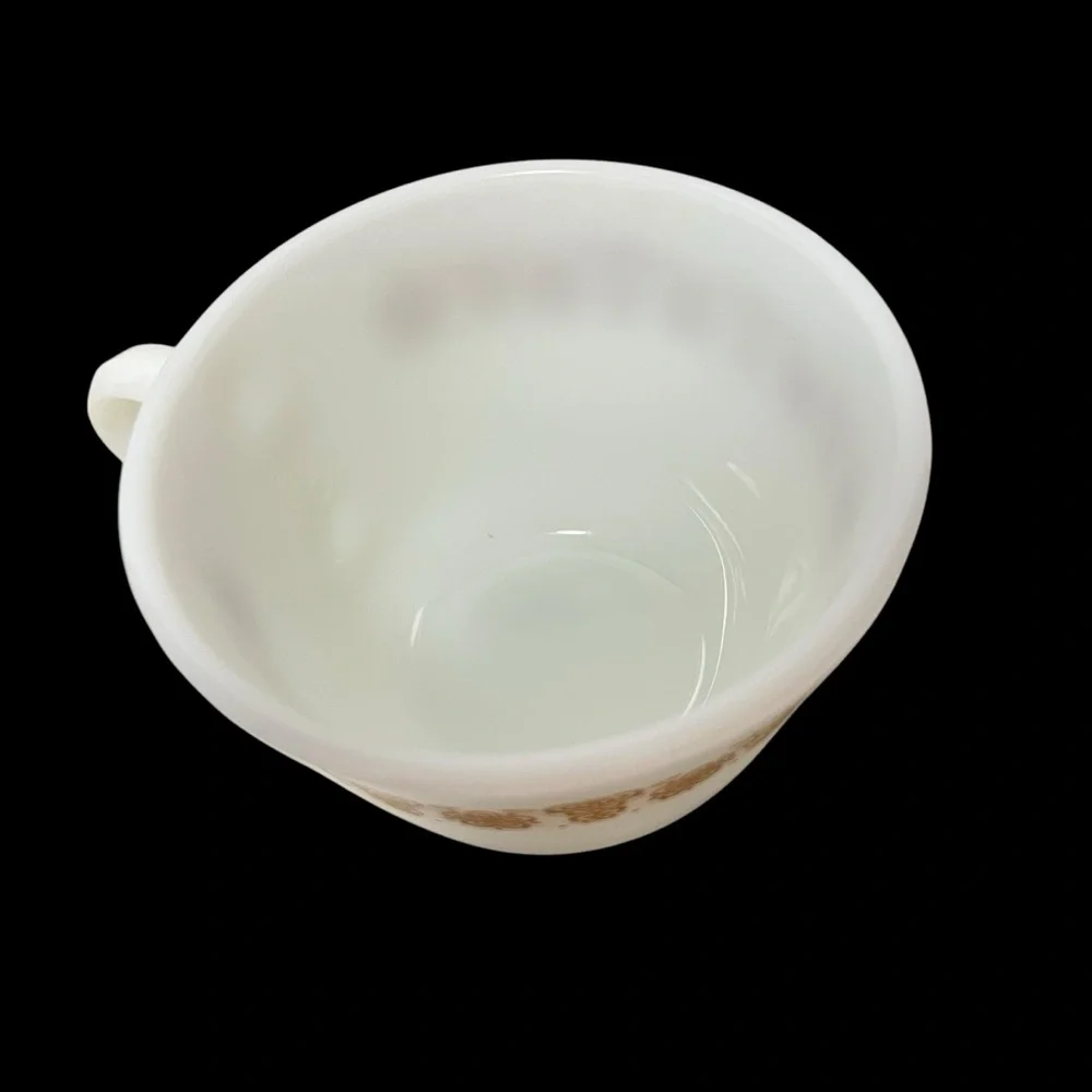 Pyrex Butterfly Gold 8 Ounce Coffee or Tea Cups Microwave Safe